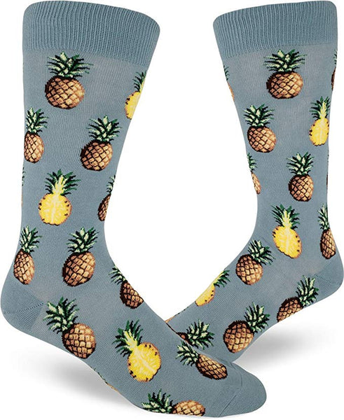 Pursuit of Pineapples Men’s Crew Socks Blue